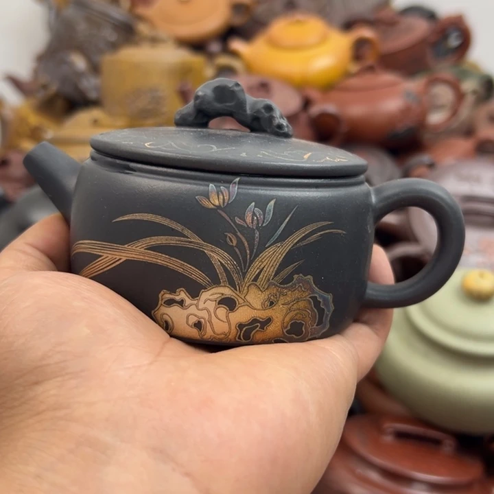 茶壶紫砂描银不清晰