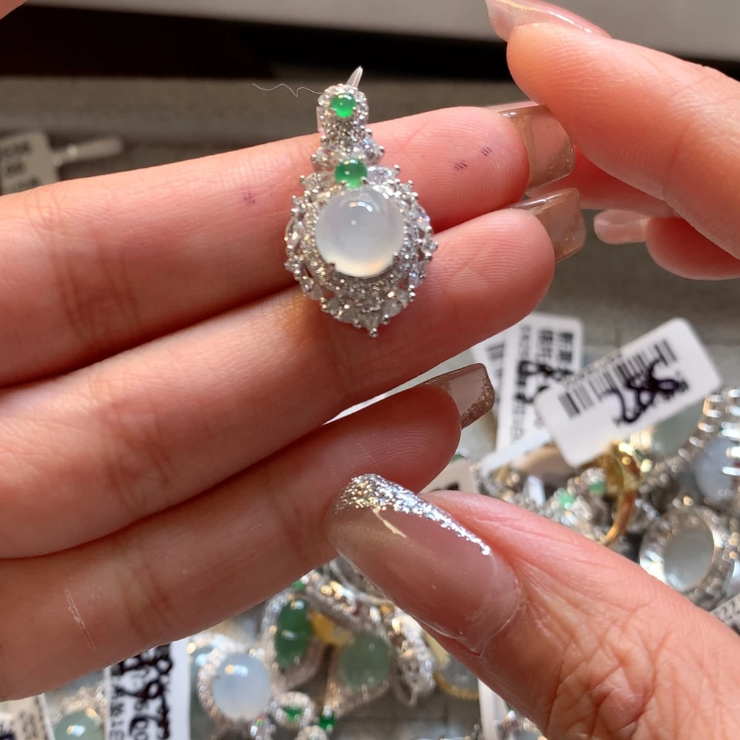 翡翠银S925镶嵌颈饰吊坠66