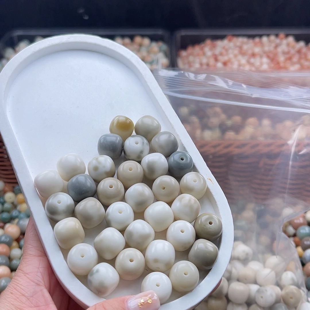 白玉菩提吊坠A/14mm/50+10颗