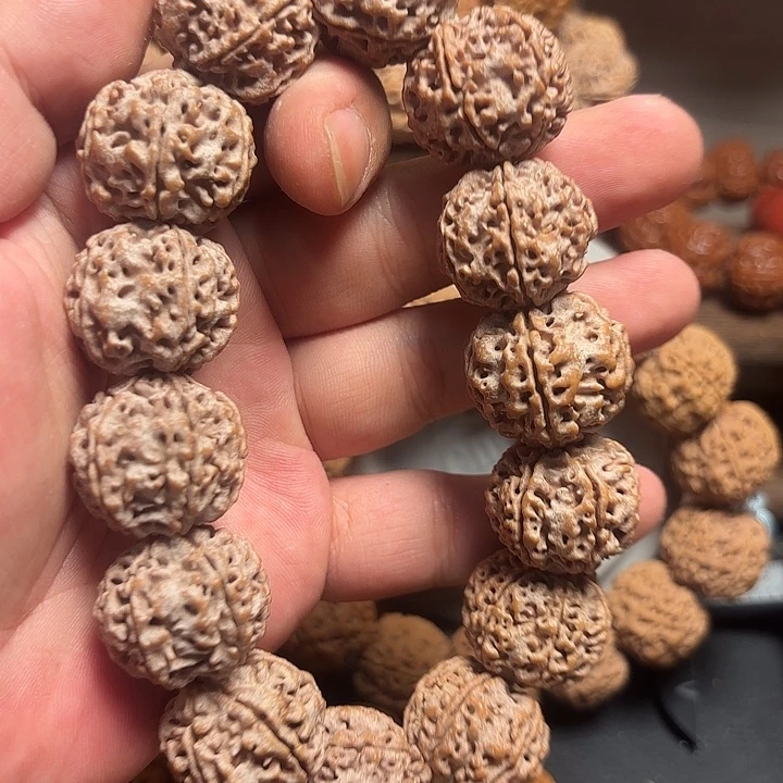 臭***豹吊坠金刚菩提金刚菩提