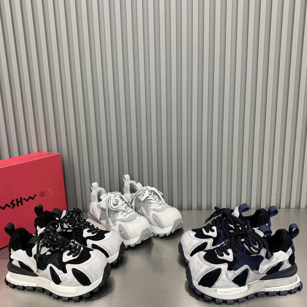 【Ly】2025年冬季大棉加绒阿甘鞋新款百搭运动休闲时尚韩版增高女鞋