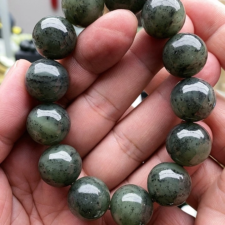 【闪购商品】未镶嵌手链和田玉18青花