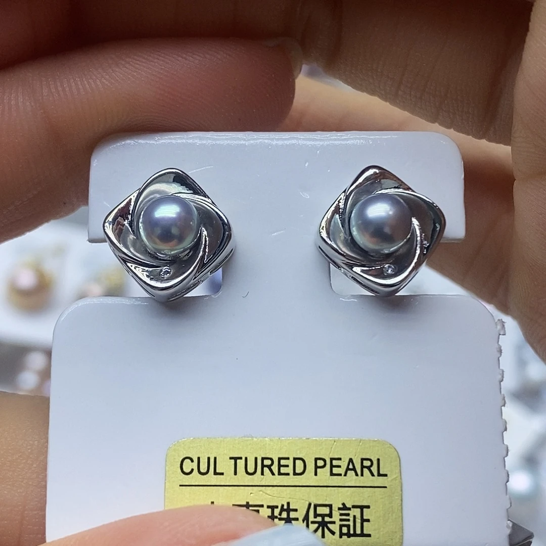 未镶嵌淡水珍珠耳钉