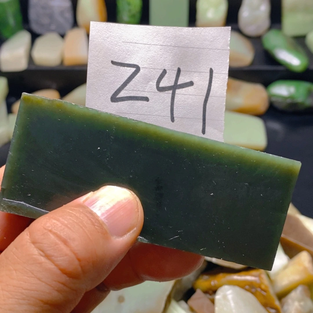 夏***、和田玉（糖玉）未镶嵌珠宝半成品