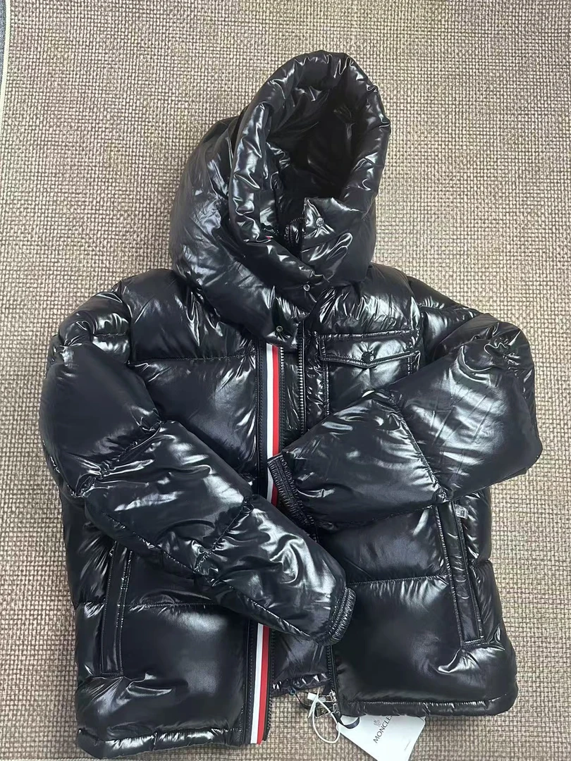 懵懵懂懂彩色织带男士羽绒服