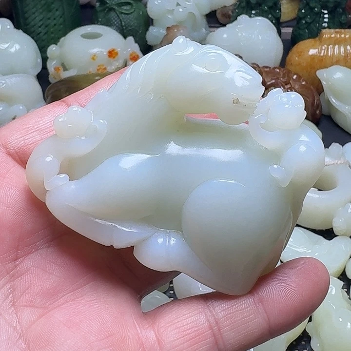 和田玉未镶嵌挂件