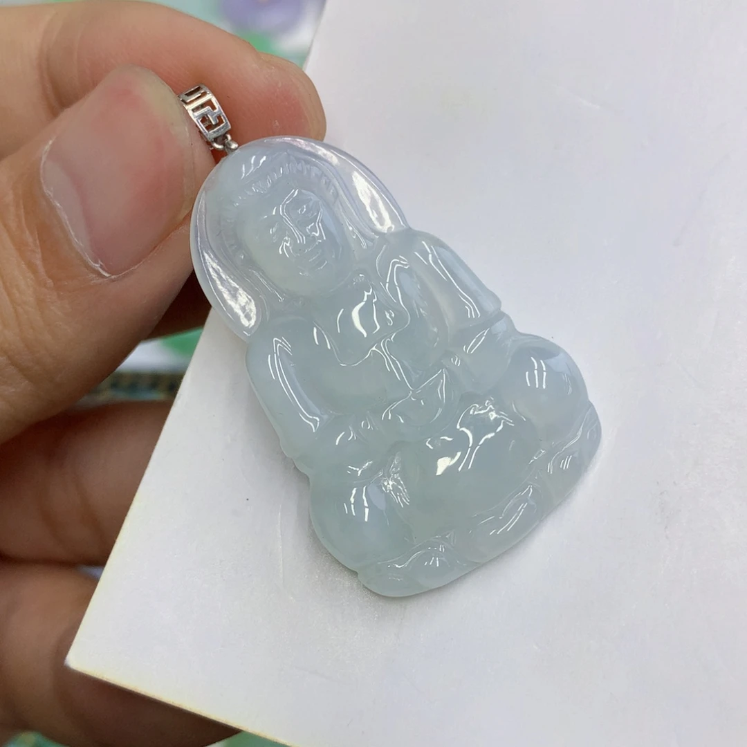 翡翠18K金镶嵌颈饰翡翠