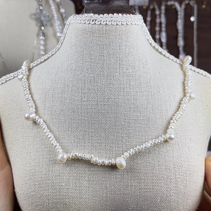 颈饰银S925镶嵌淡水珍珠
