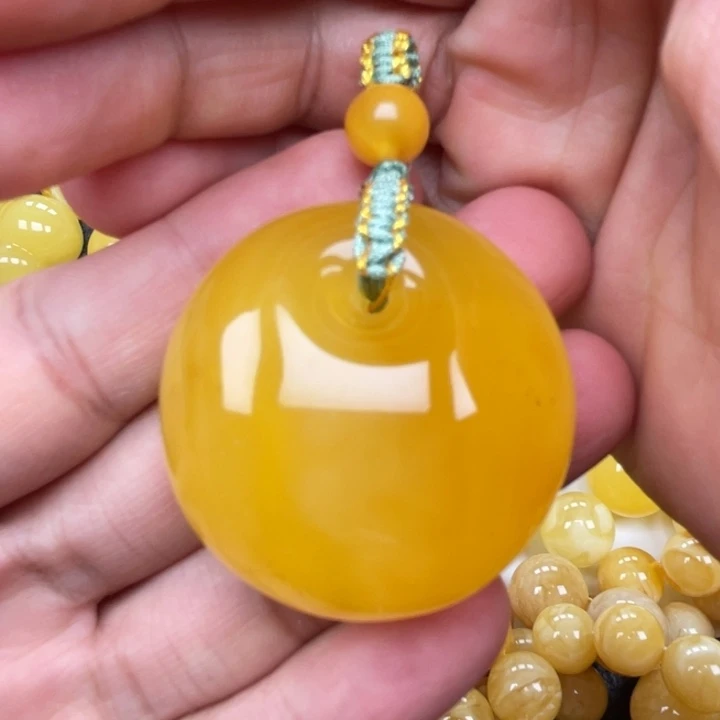裸石蜜蜡未镶嵌蜜蜡