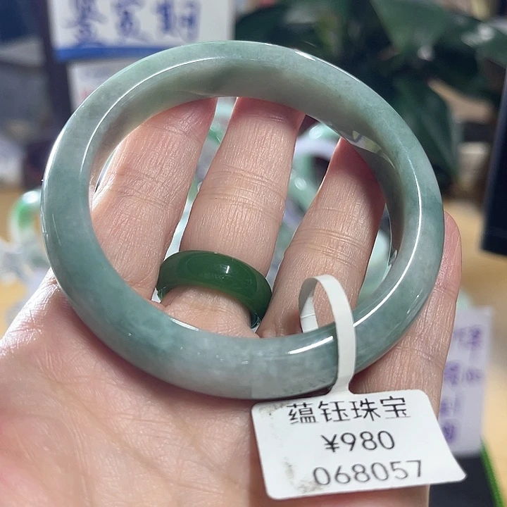 翡翠未镶嵌手镯纯天然缅甸缅甸翡翠手镯