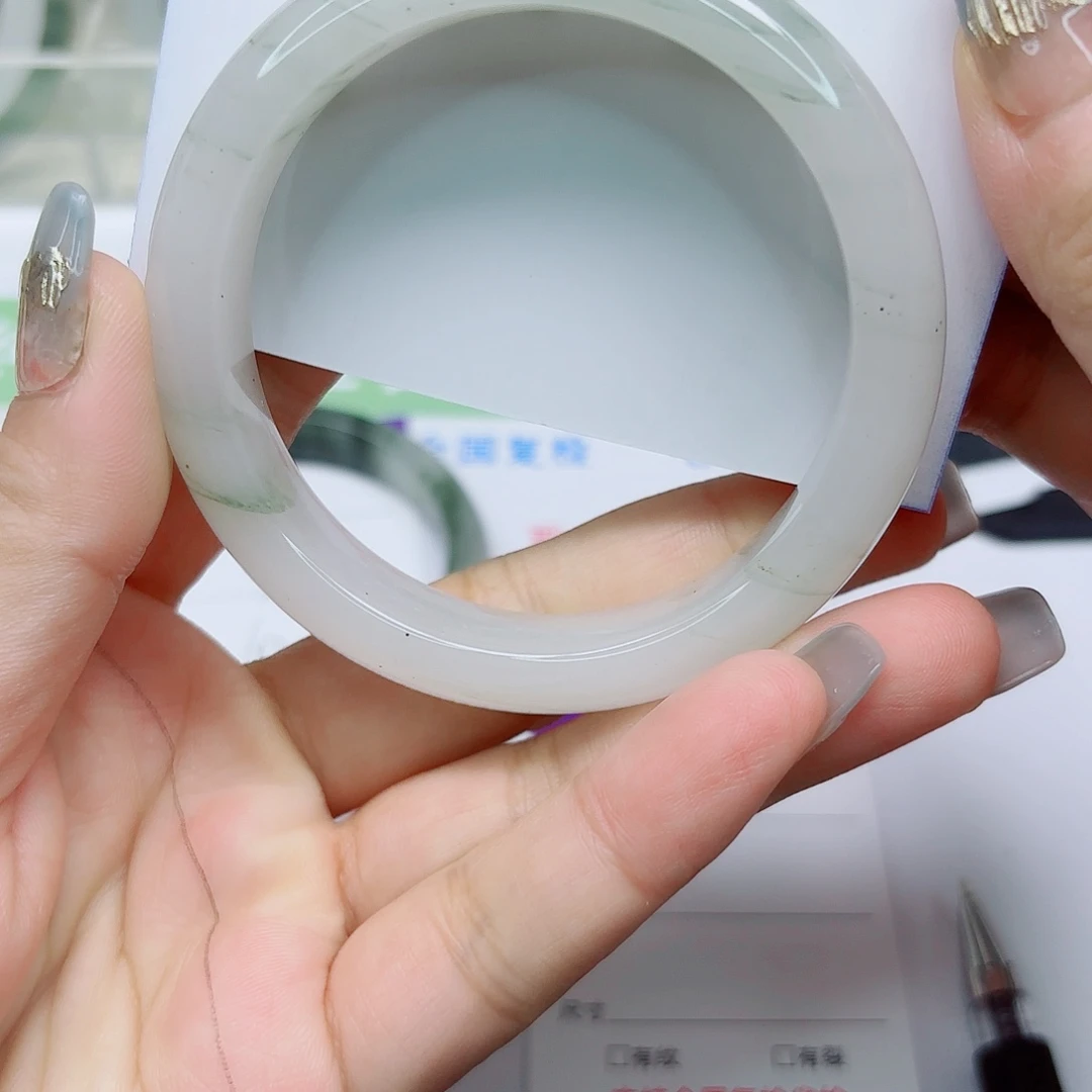 未镶嵌手镯石英质玉19/5758