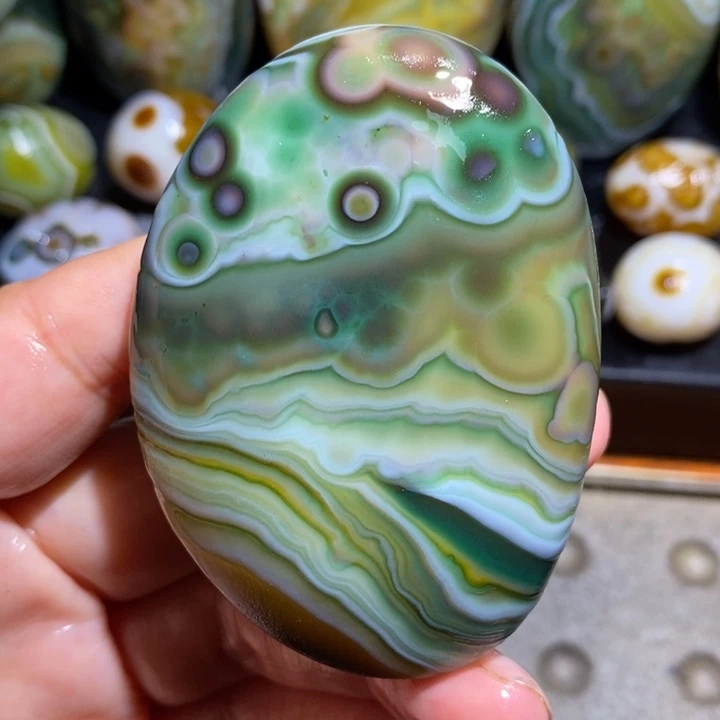 未镶嵌玛瑙/玉髓珠宝半成品31
