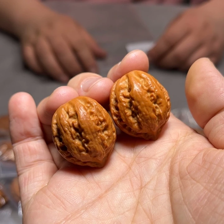 文玩核桃把件霸王粗筋8598