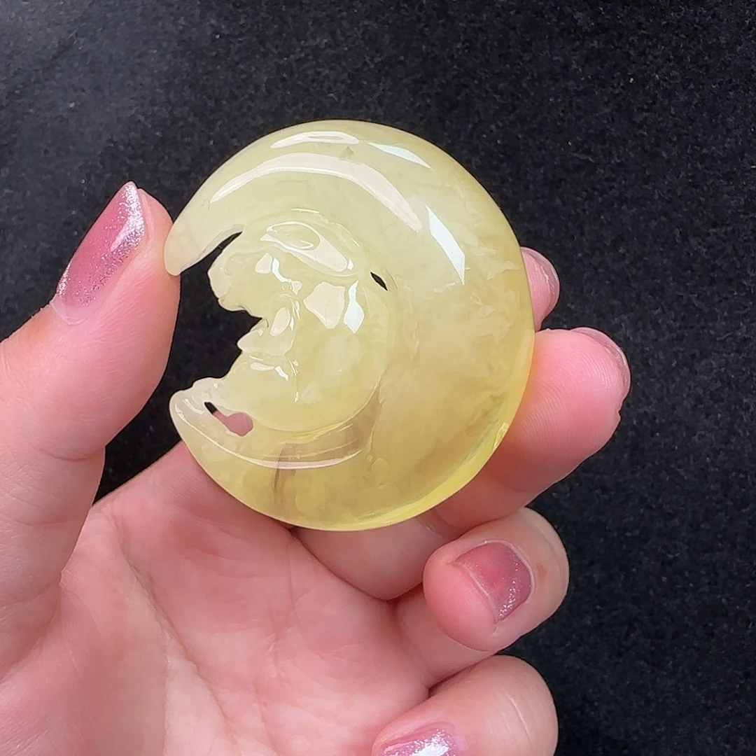 蜜蜡未镶嵌珠宝奇石