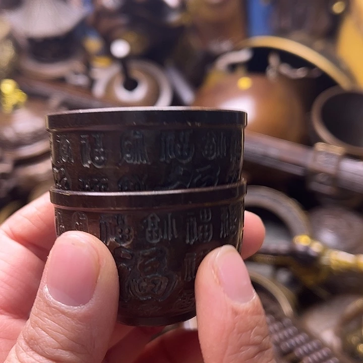 铜2347895589978966899