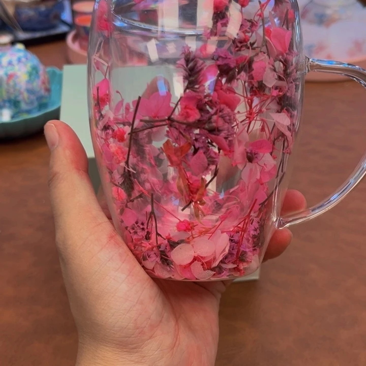 吧啦吧拉吧拉的我