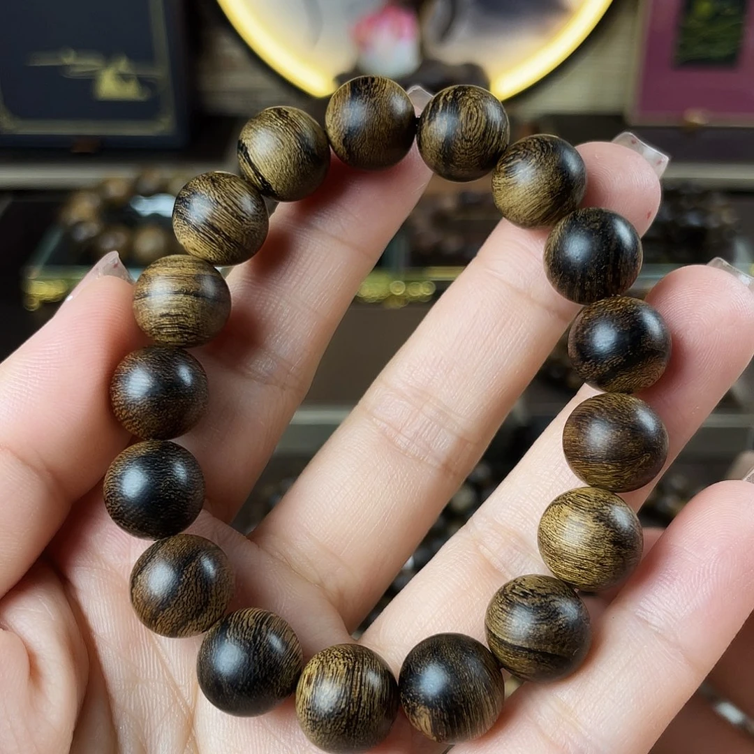 沉香手串越南芽庄老白棋玉化老料瘤疤虎皮1.2
