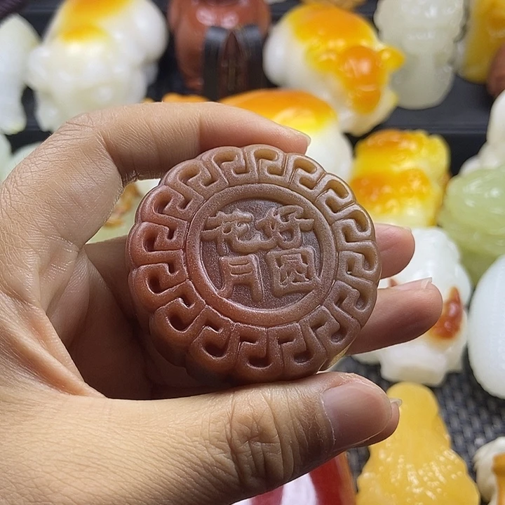 无花朵原石手把件