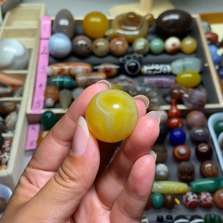 玛瑙/玉髓配珠未镶嵌