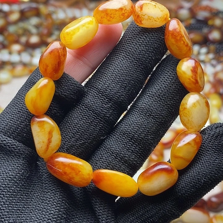 和田玉未镶嵌手链