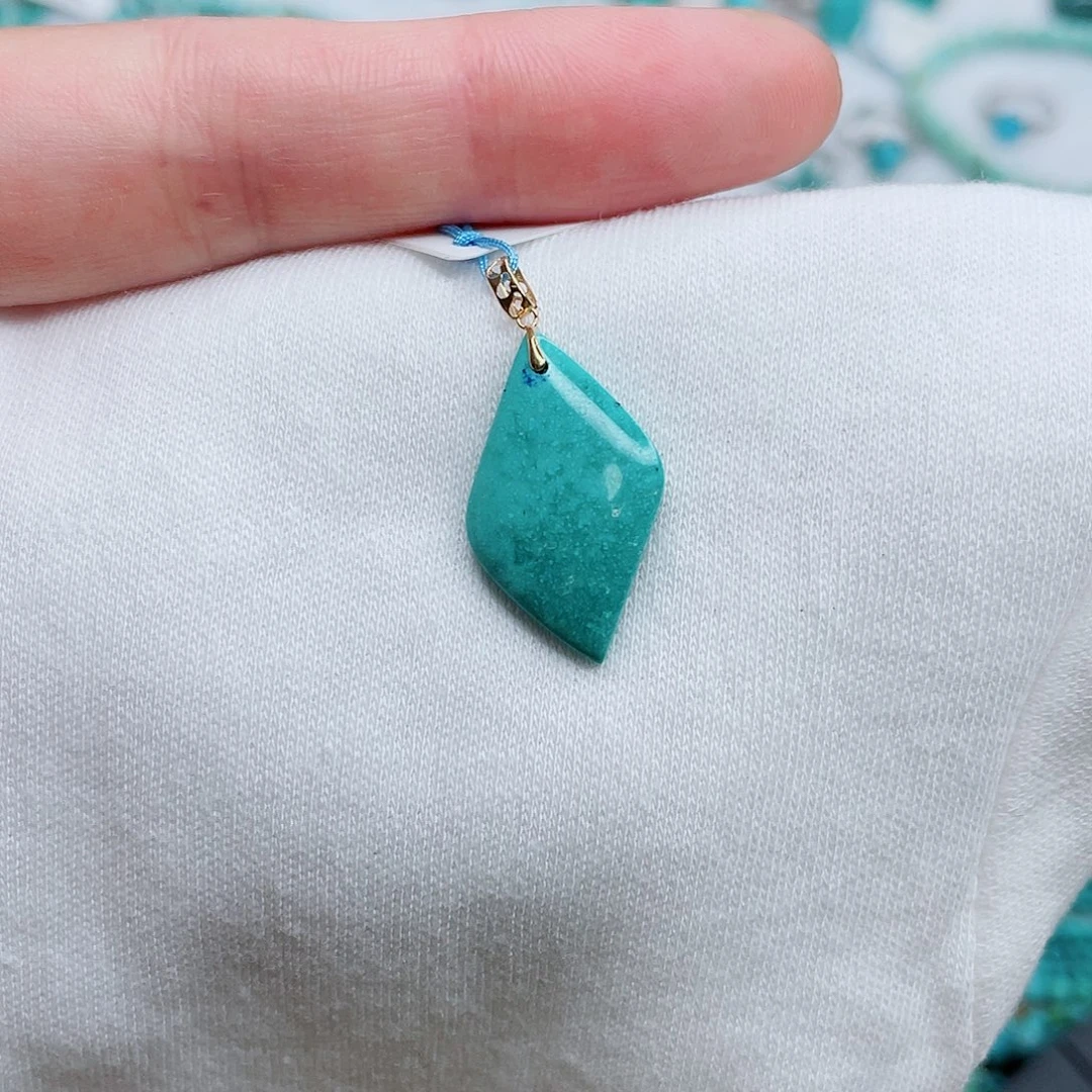 绿松石18K金镶嵌绿松石