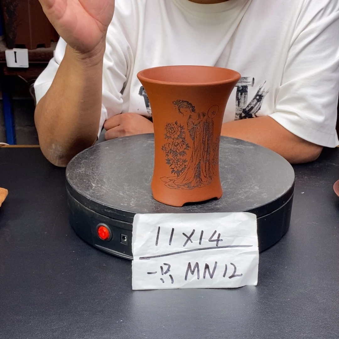 紫砂花盆货号一只MN12