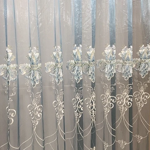 浅蓝色刺绣纱帘4.9对开挂钩2.6
