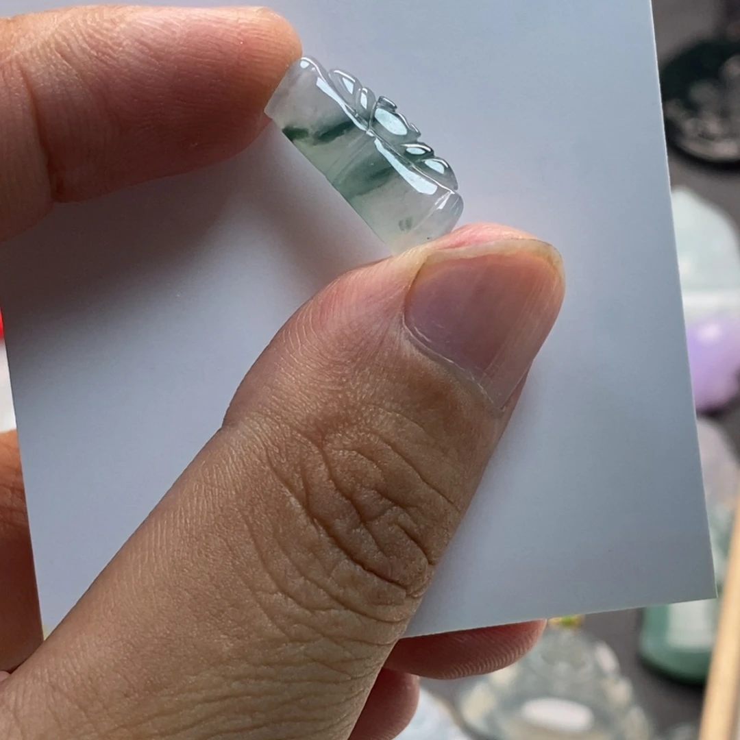 翡翠未镶嵌颈饰天然