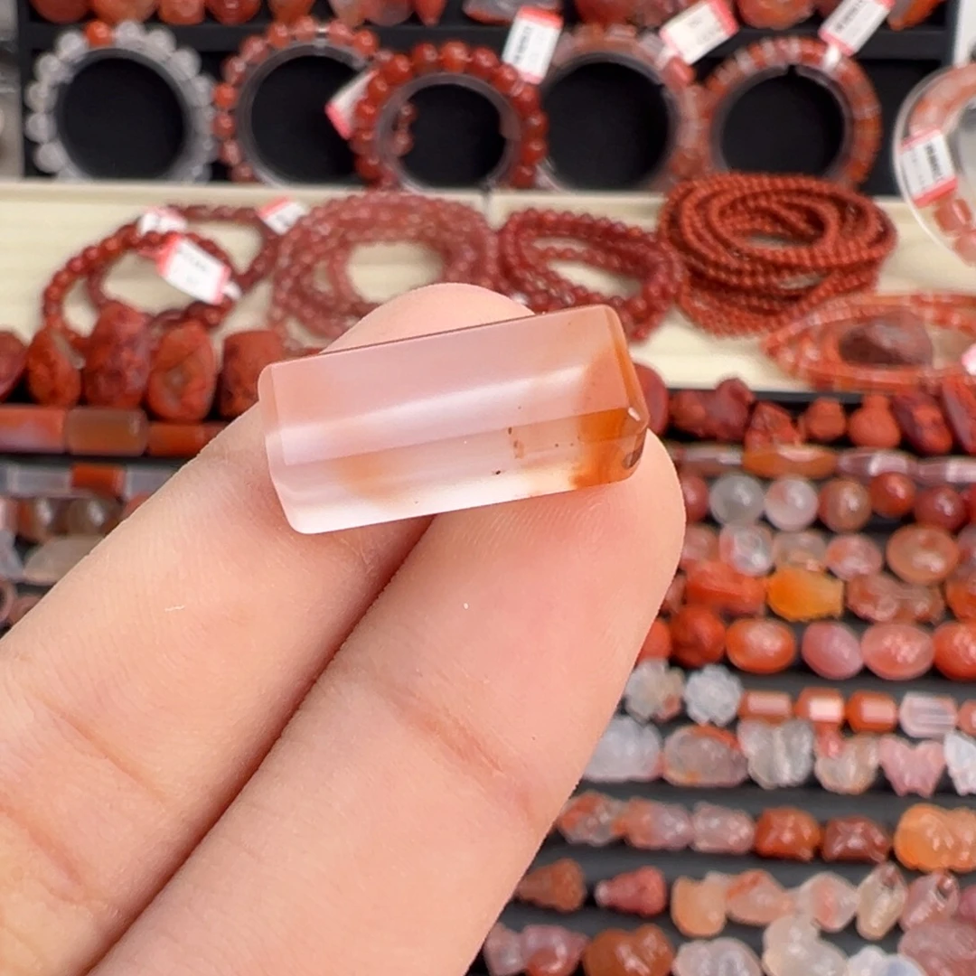 南红玛瑙未镶嵌颈饰长条印章