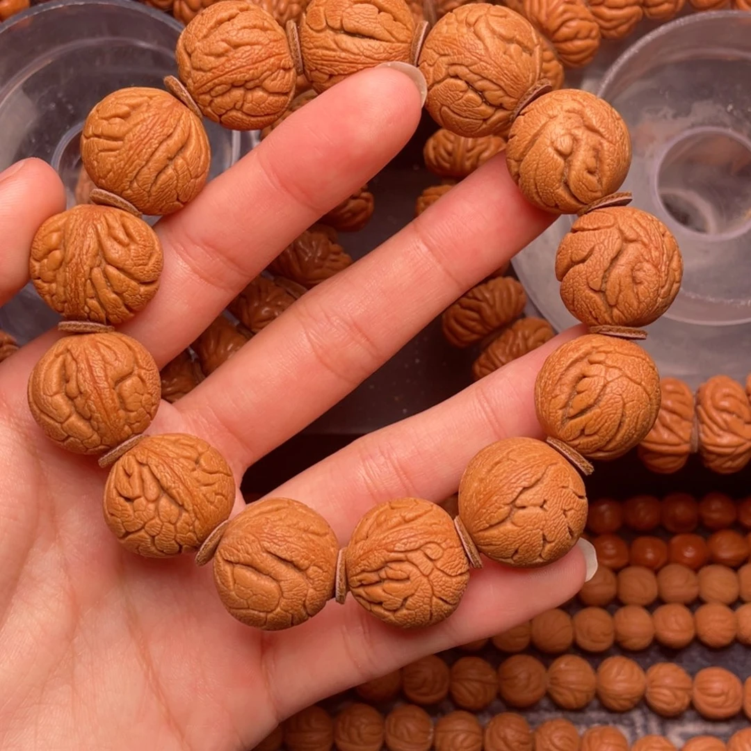 桃核吊坠秦岭核桃龙珠