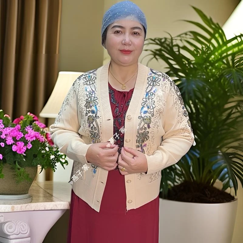 【新疆包邮】中老年秋冬时尚电脑重工珠绣针织长袖V领开衫妈妈外搭