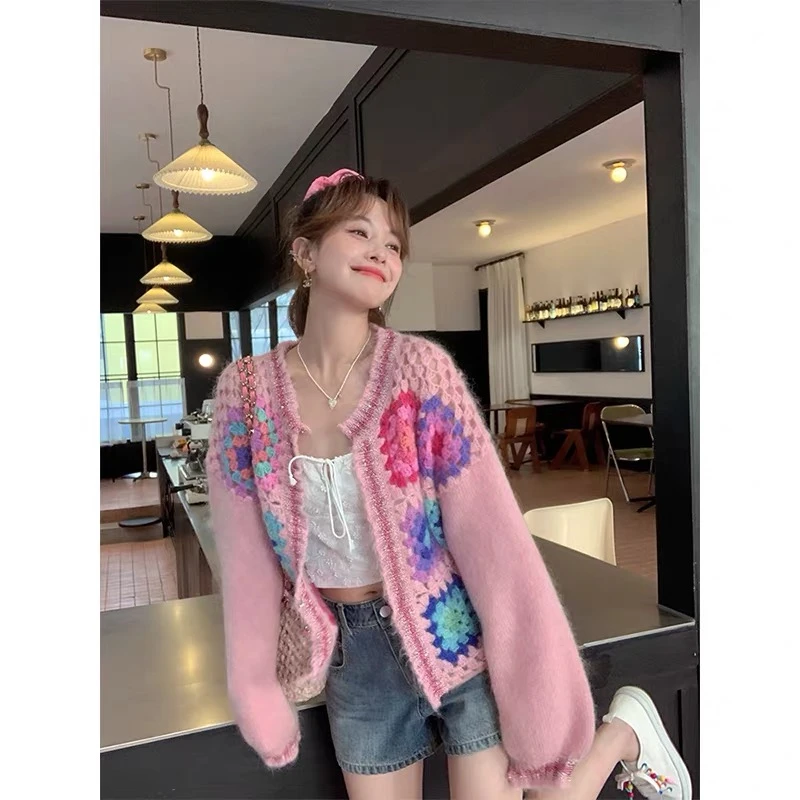 “镂空多巴胺”限量毛衣纱线 重工少女氛围感钩花针织开衫