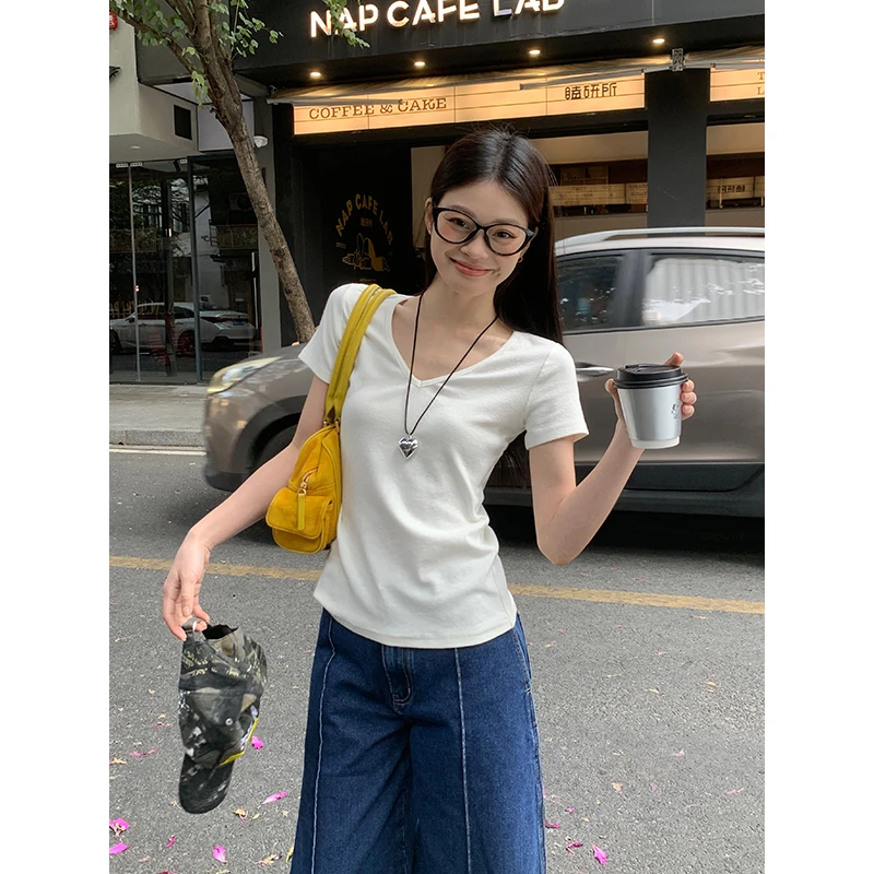 宋正恩白色V领正肩短袖t恤女夏季纯棉高级感辣妹修身短款体恤上衣