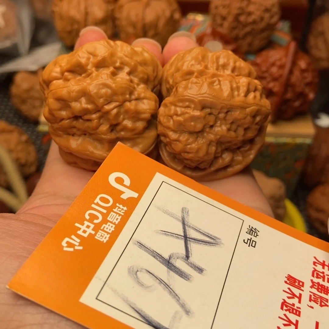 吊坠文玩核桃蛤蟆蛤蟆