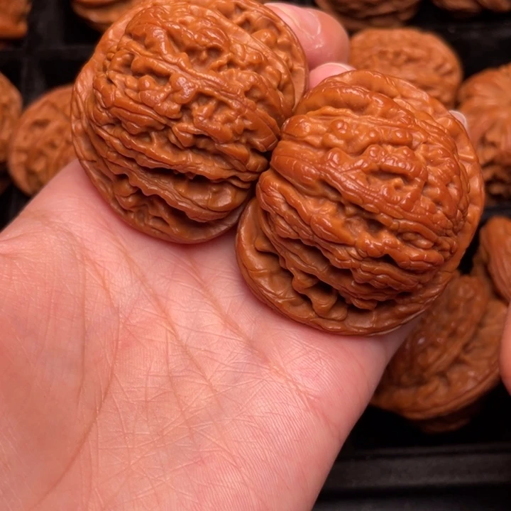 文玩核桃吊坠秦岭野生核桃文玩