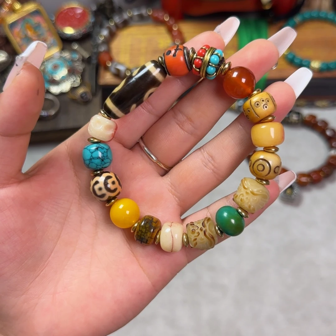 白***欢大叶紫檀（黑酸枝木类）