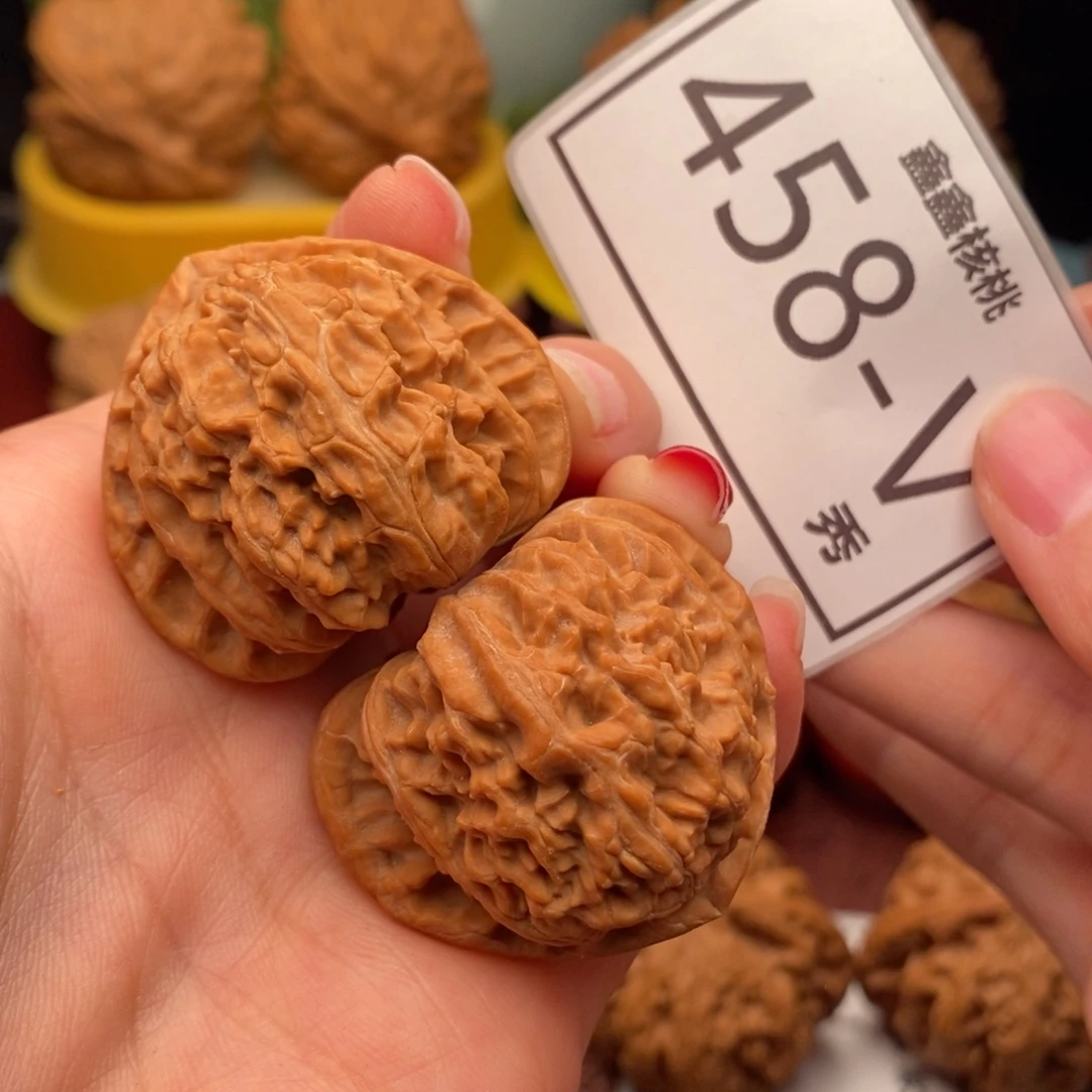 把件桃核毕业三角白38……