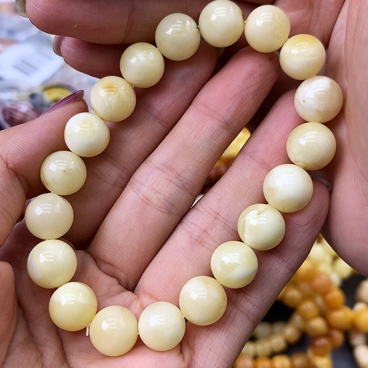 未镶嵌琥珀珠宝奇石