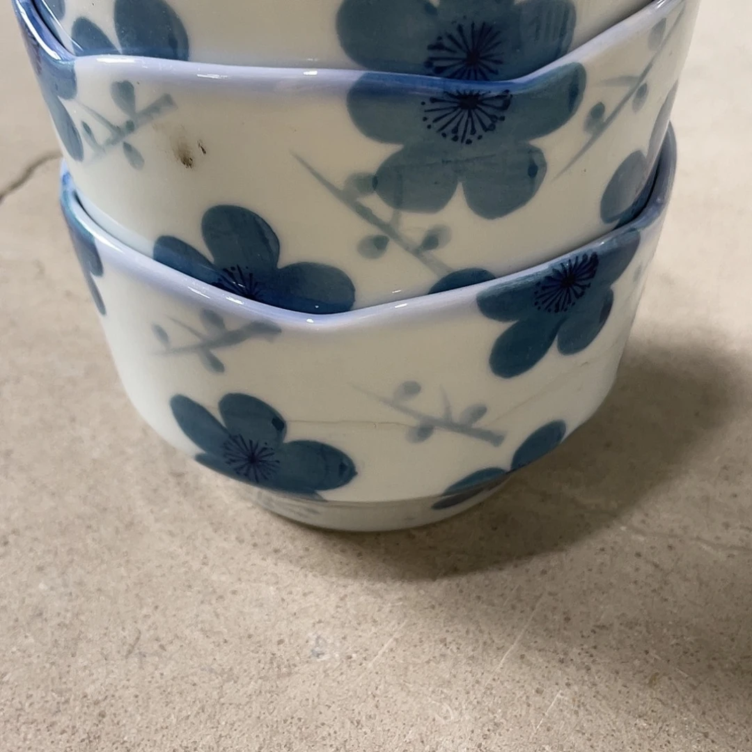 瓷片巴****?你也不要生气啦啊哈哈啊笑啊
