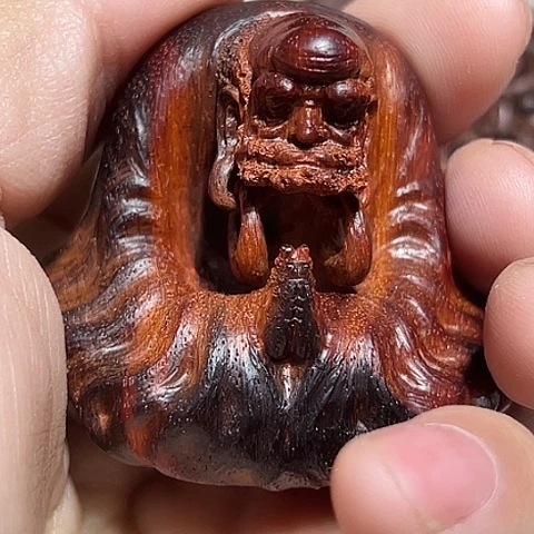 檀香紫檀（小叶紫檀）陈****肚