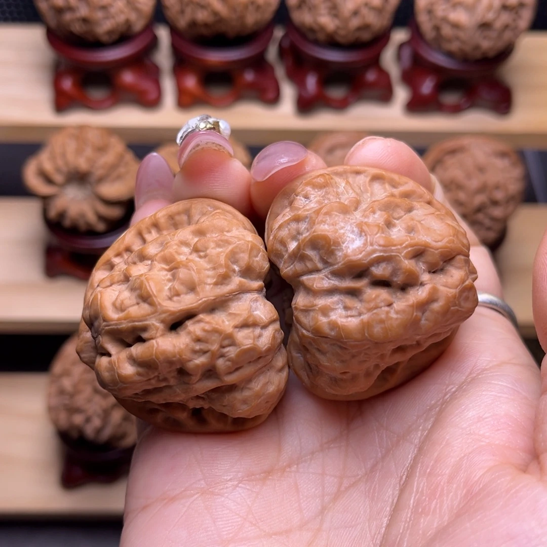 文玩核桃吊坠蛤蟆