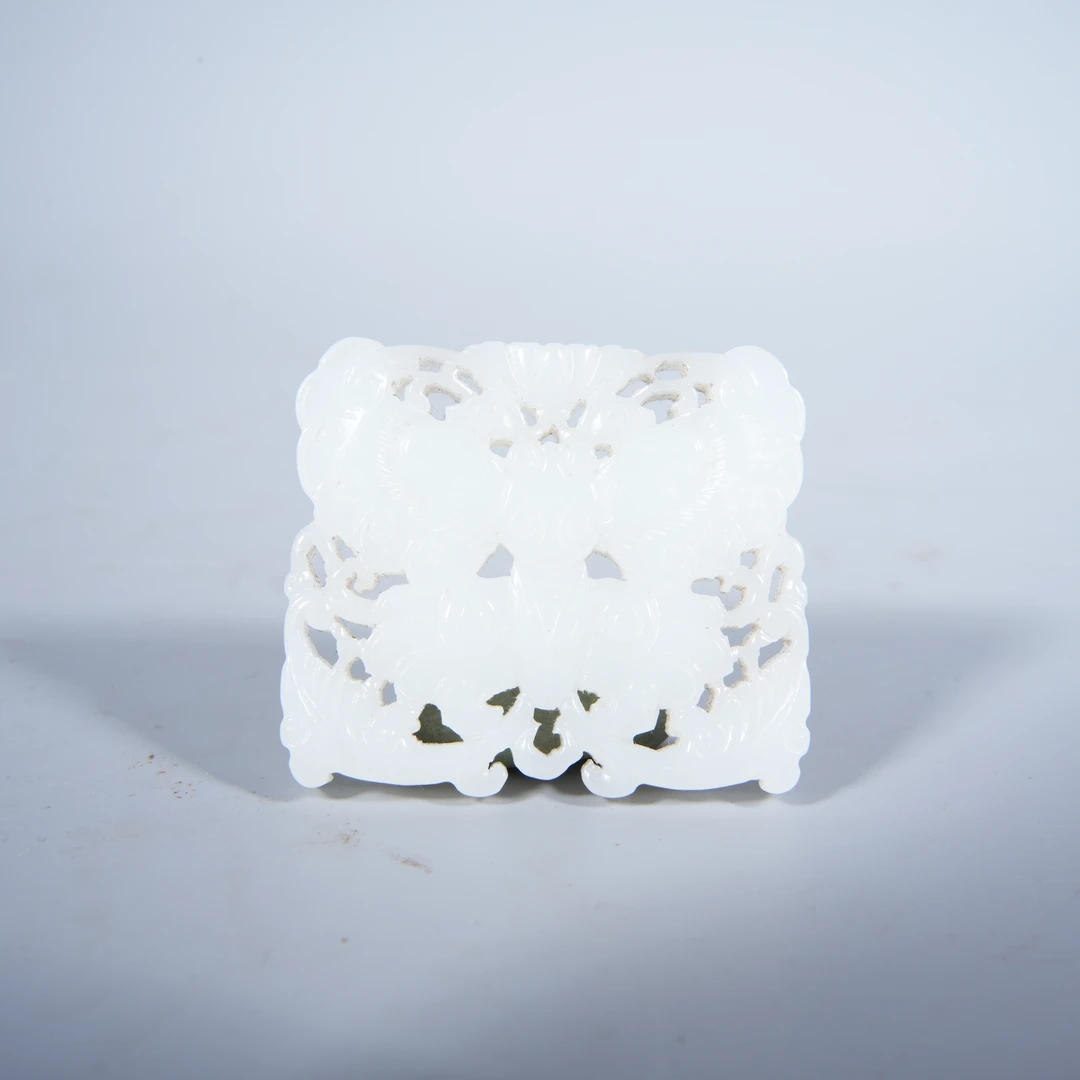 Tgz26 清代 和田玉蝶恋花玉佩