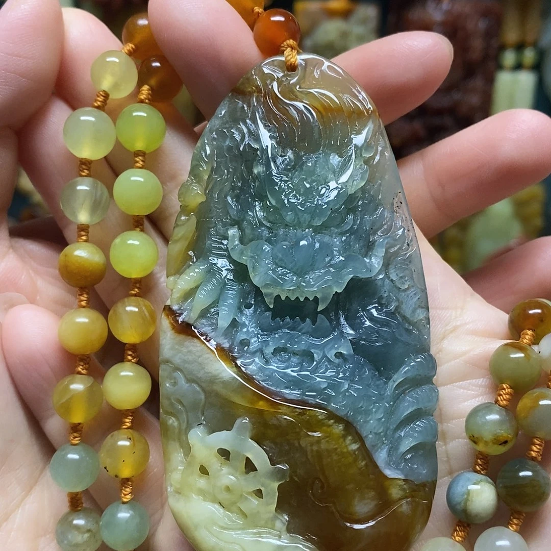 岫玉未镶嵌吊坠(赠链)