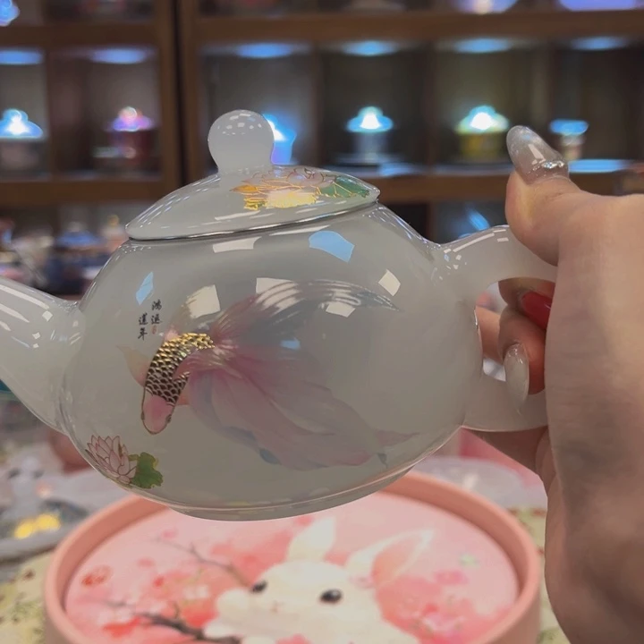 茶杯段泥哭哭哭哭了