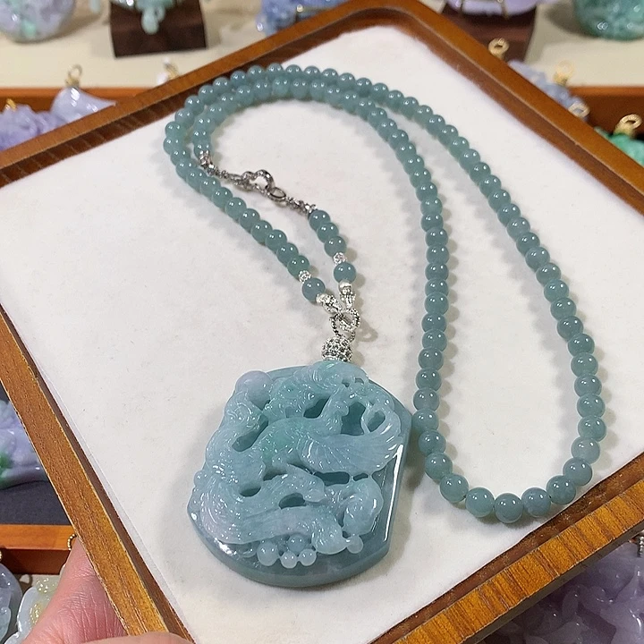 翡翠未镶嵌颈饰翡翠吊坠