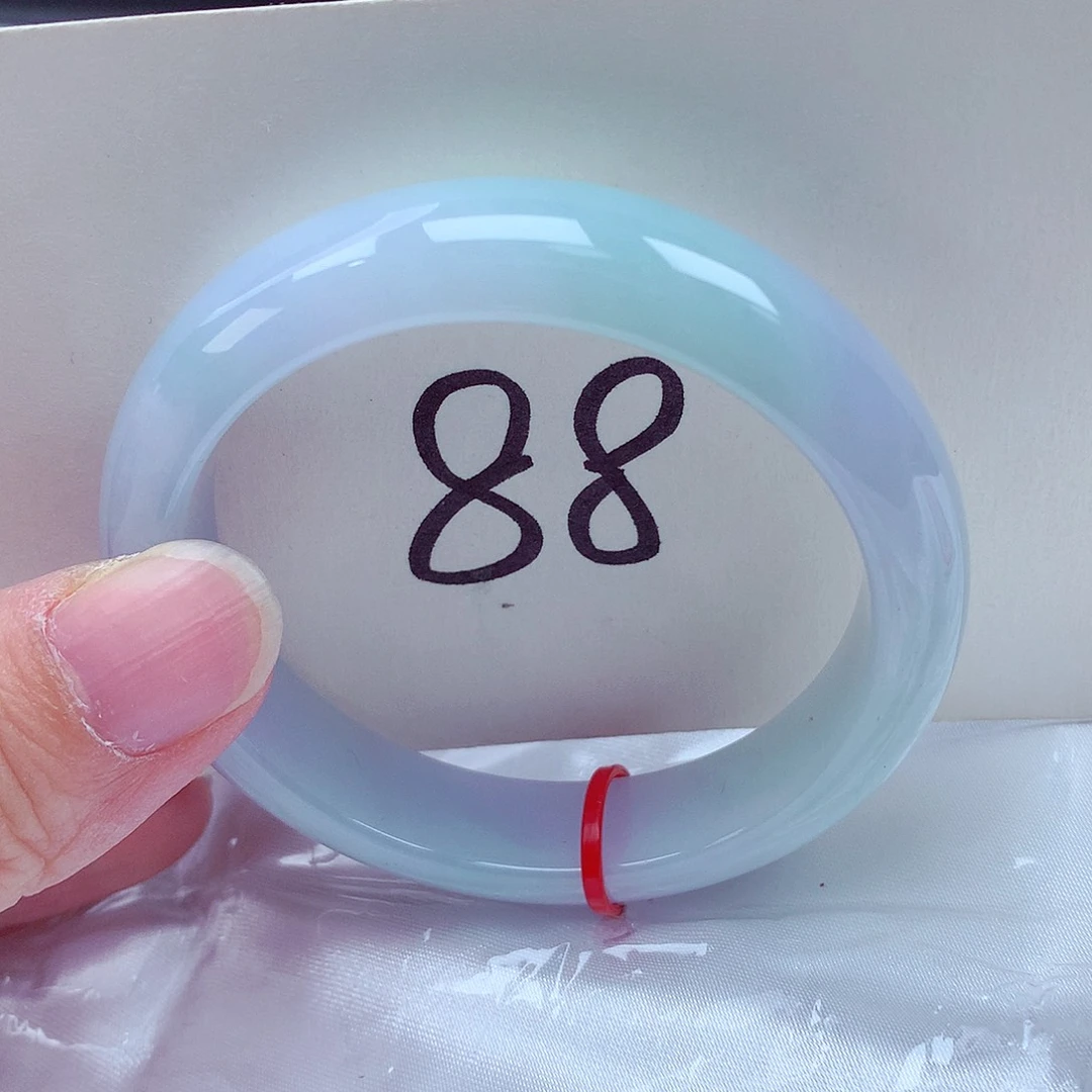 翡翠未镶嵌手镯翡翠