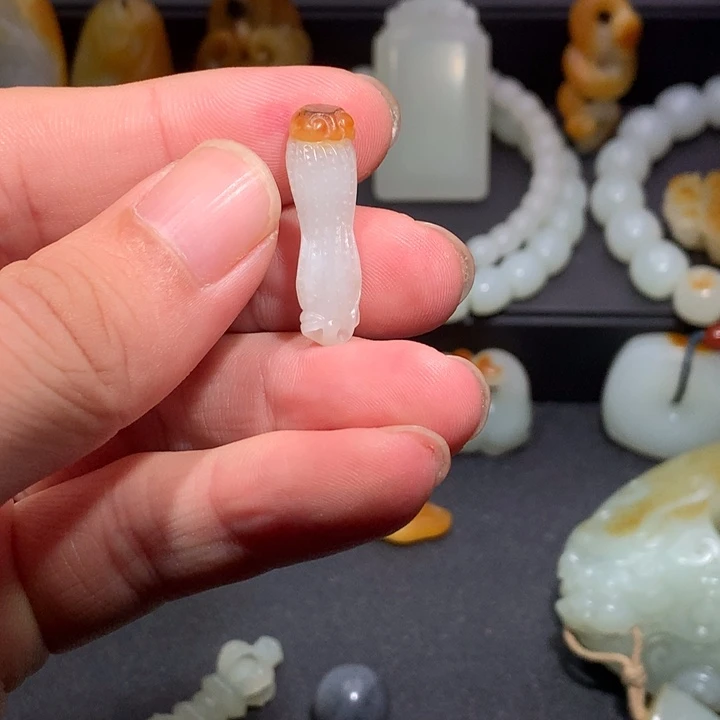 和田玉未镶嵌颈饰  大放漏 花生寓意花开富贵等 慎拍不退不换