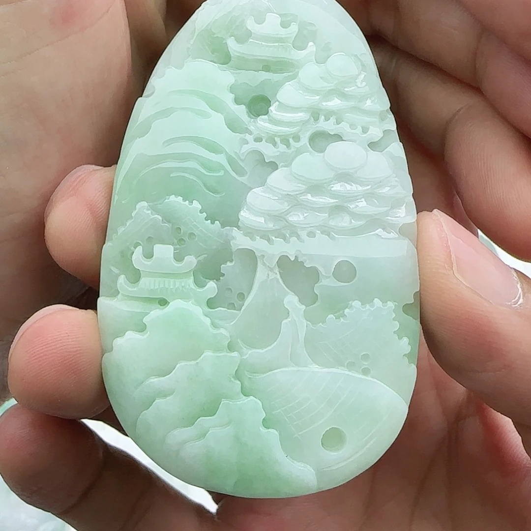 翡翠未镶嵌颈饰翡翠