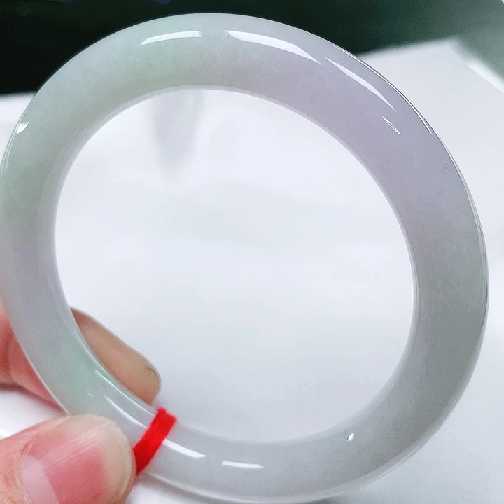 翡翠手镯（圆镯）未镶嵌翡翠手镯未镶嵌