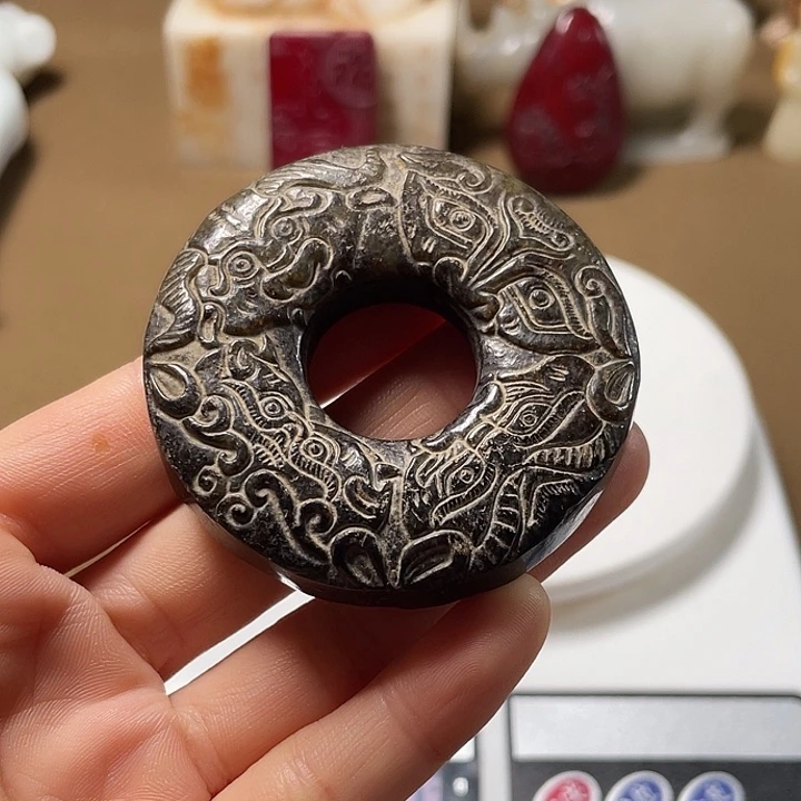 （京凡甄藏）……………………